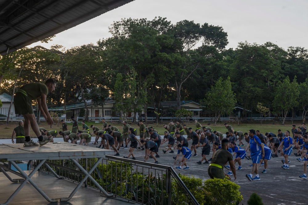 U.S. Marines, Armed Forces of the Philippines conduct Physical Training