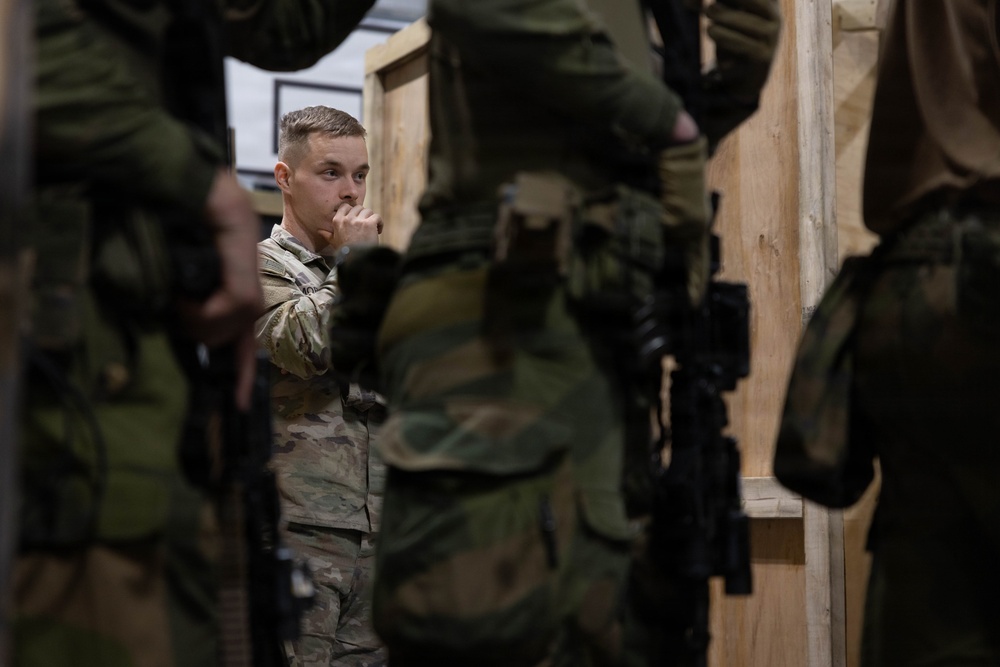 1st Battalion, 12th Cavalry Regiment train alongside Norwegians on close-quarters battle techniques
