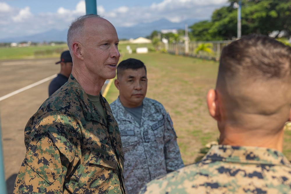 Balikatan 2026: MARFORPAC commander meets with MRF-D 26 Marines