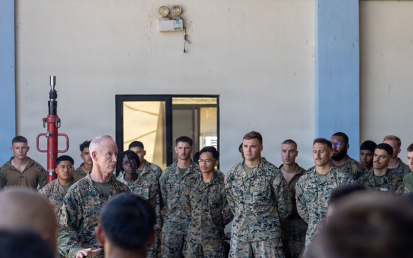 Balikatan 2026: MARFORPAC commander meets with MRF-D 26 Marines
