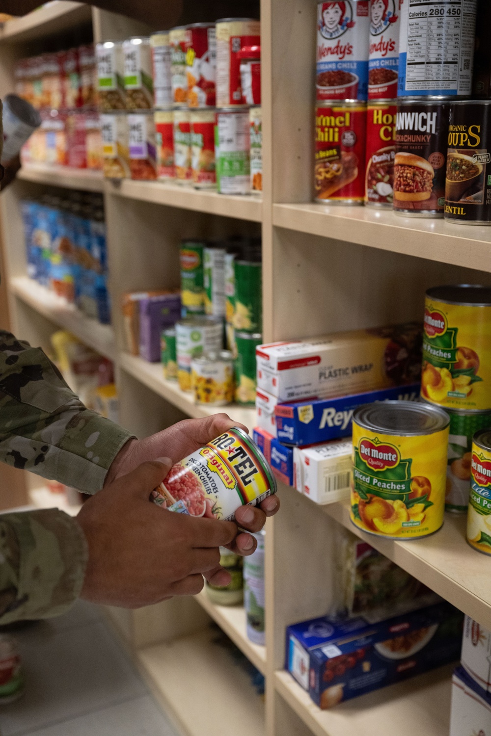 Aviano AB celebrates new food pantry opening
