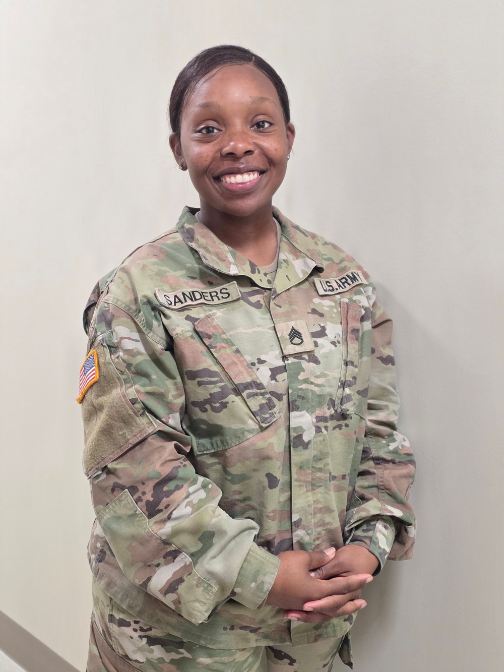 Mission Readiness Through Care: SSG Amber Sanders Named MEDCOM FY26 Q2 Safety Award Winner