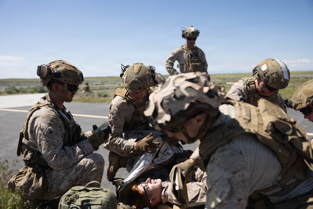 Marines coordinate simulated MV-22B Osprey CASEVAC