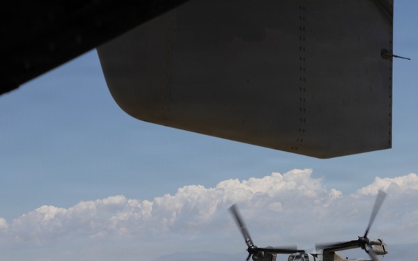 Marines coordinate simulated MV-22B Osprey CASEVAC