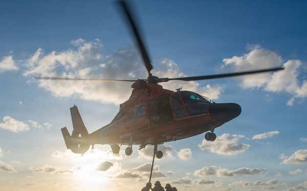 USCGC Midgett (WMSL 757) conducts vertical replenishment training