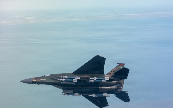 494 FS debuts heritage jet across the UK