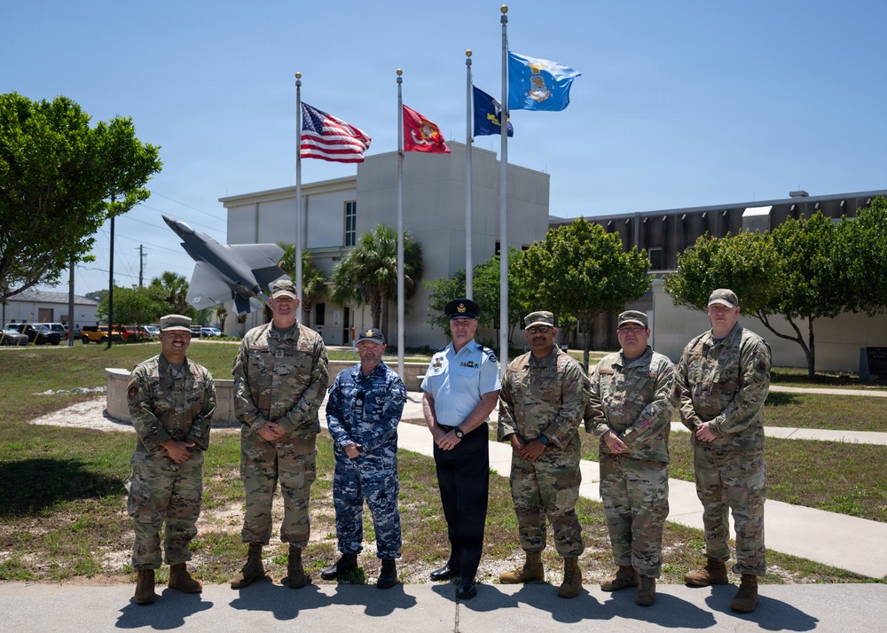 350 SWW welcomes RAAF Air Warfare Centre leader for mission immersion