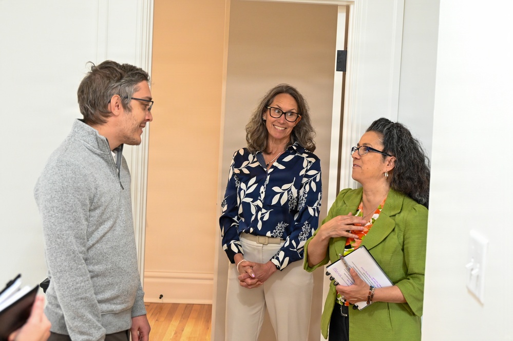Senior leader spouses tour Fort Leavenworth Single Soldier Quarters and historic home