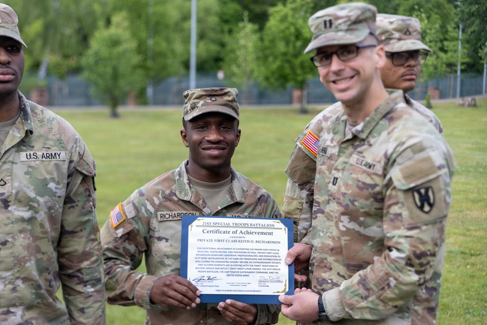 21st Special Troops Battalion Award Ceremony