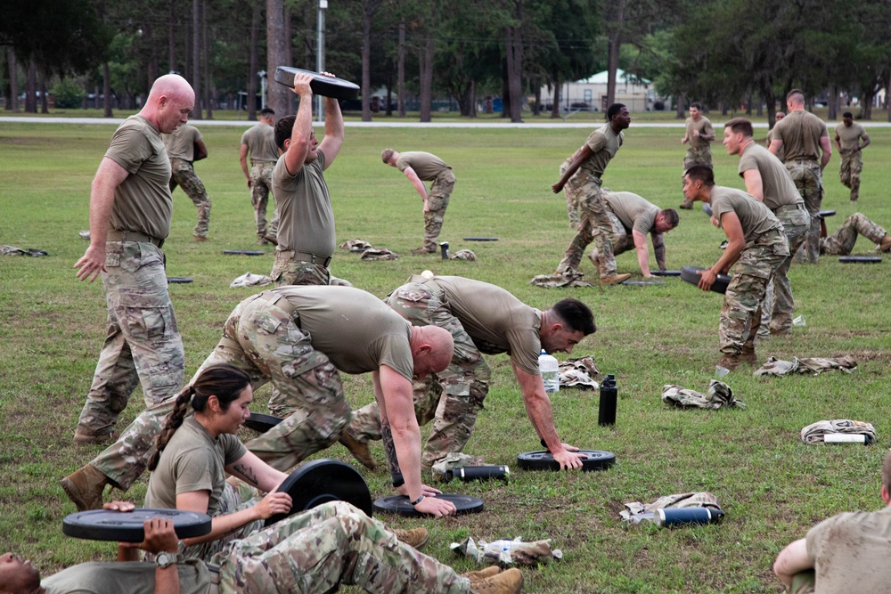 Dogface Soldiers participate in leader-focused physical training event