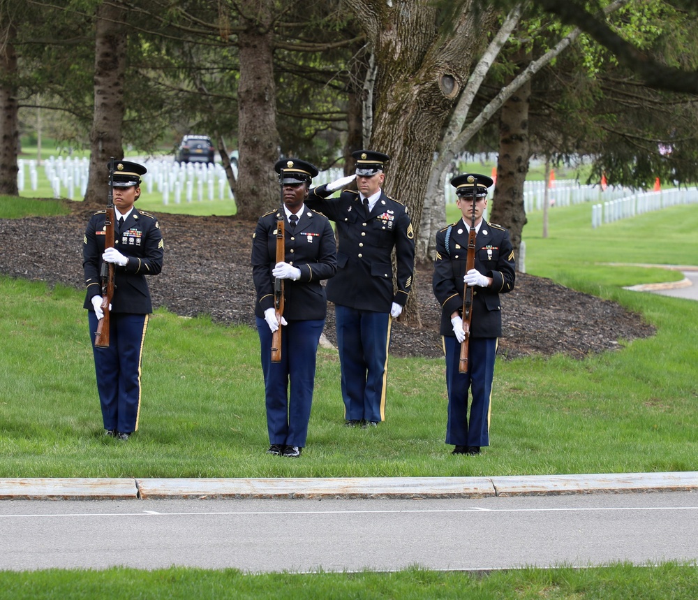 NY Army Guard Honor Guard provides funeral honors for WWII POW