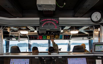 2026 Medical Logistics Symposium Attendees Visit USNS Point Loma (T-EPF 15)