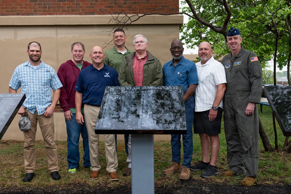 53 Kentucky Air Guard retirees recognized for service