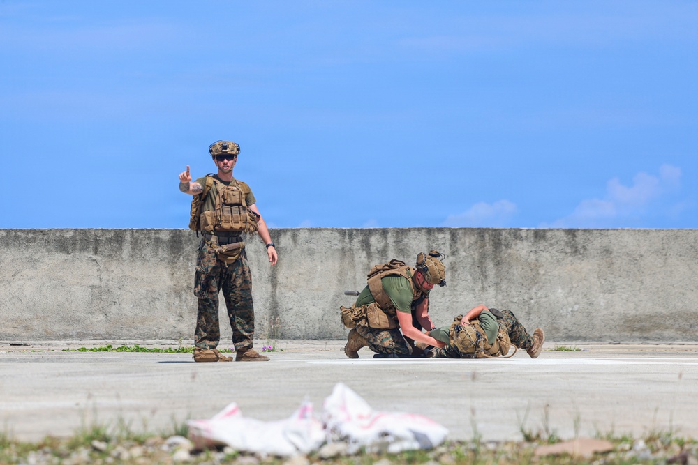 Balikatan 2026: 3rd LCT, Philippine Marines exchange life-saving skills