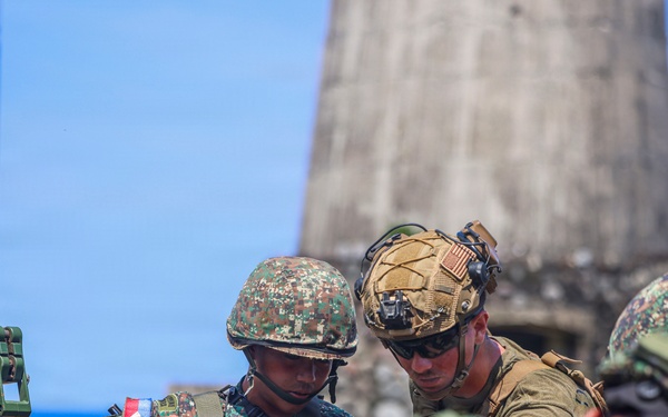 Balikatan 2026: 3rd LCT, Philippine Marines exchange life-saving skills