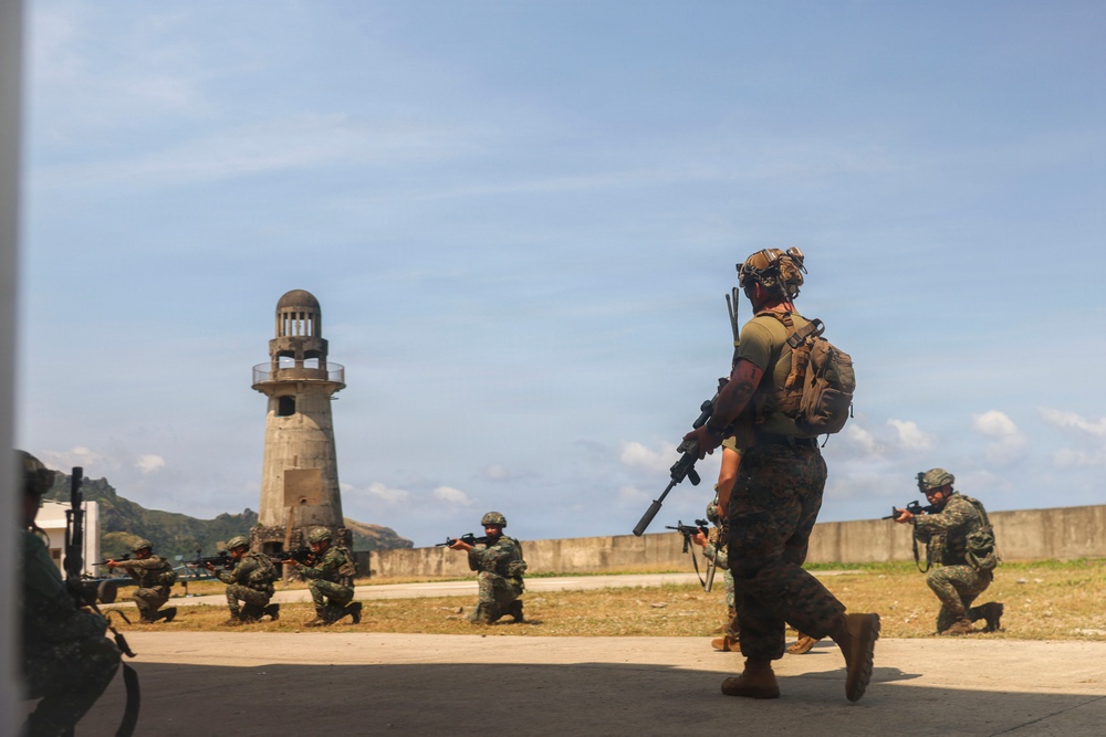Balikatan 2026: 3rd LCT, Philippine Marines practice ambush drills during MKTSO
