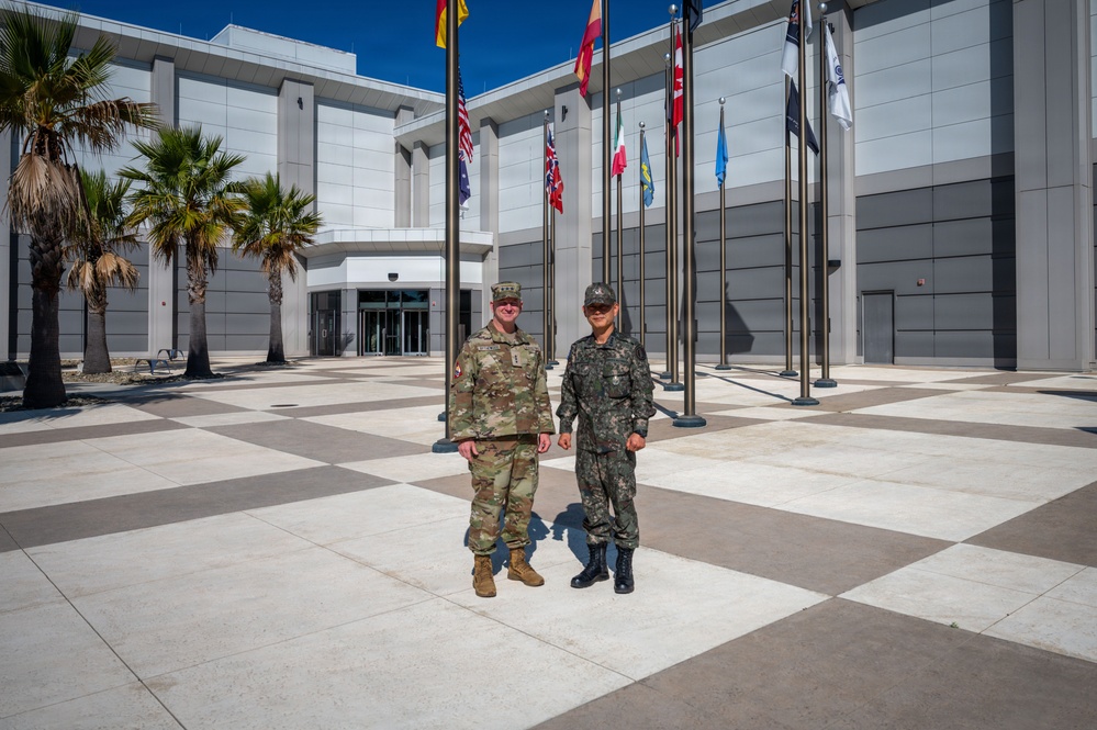 S4S hosts ROK Army Strategic Missile Command commander
