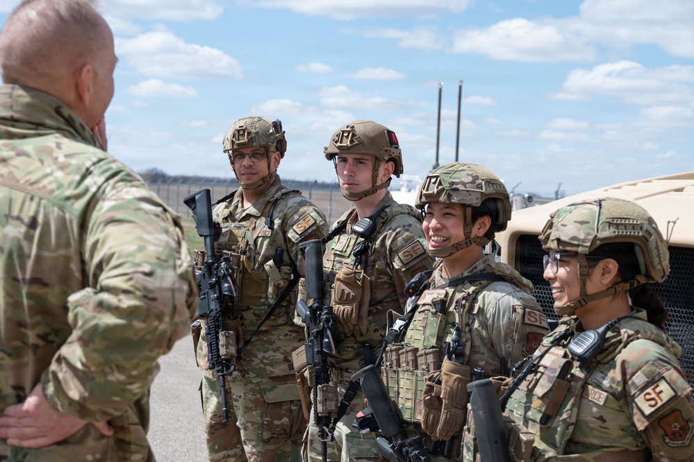 U.S. Army Corps of Engineers Commander visits Minot Air Force Base