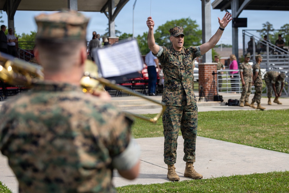 BGen Rizzo Relinquishes Command of Marine Corps Installations East to Col Pace
