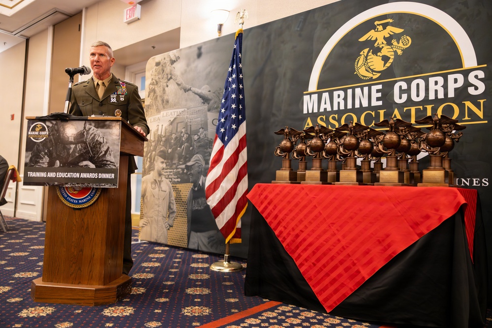 The Commandant, Gen. Eric M. Smith attends the Annual TECOM Awards Dinner