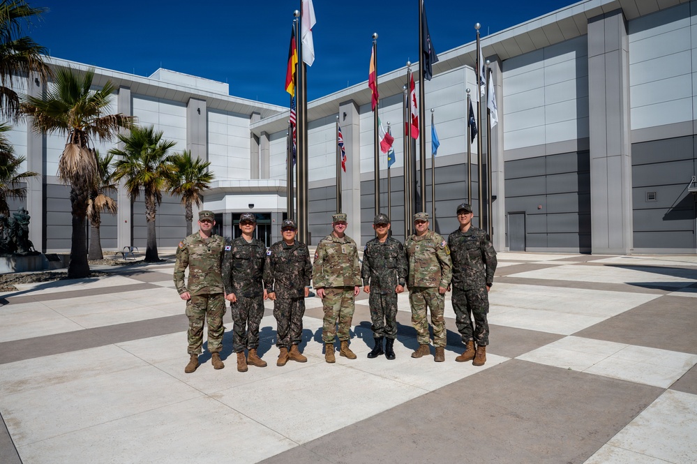 S4S hosts ROK Army Strategic Missile Command commander