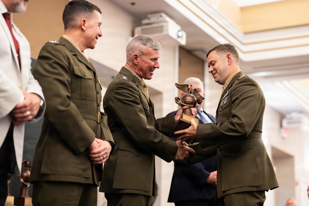 The Commandant, Gen. Eric M. Smith attends the Annual TECOM Awards Dinner