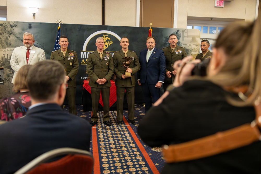 The Commandant, Gen. Eric M. Smith attends the Annual TECOM Awards Dinner