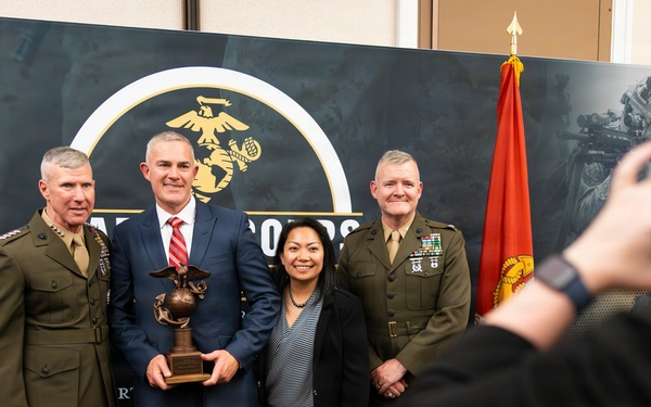 The Commandant, Gen. Eric M. Smith attends the Annual TECOM Awards Dinner