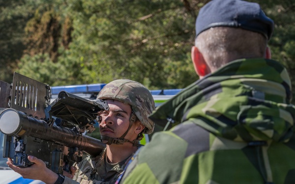 Swedish Armed Forces Maj. Gen. Jonny Lindfors visits soldiers of 1-57 ADAR