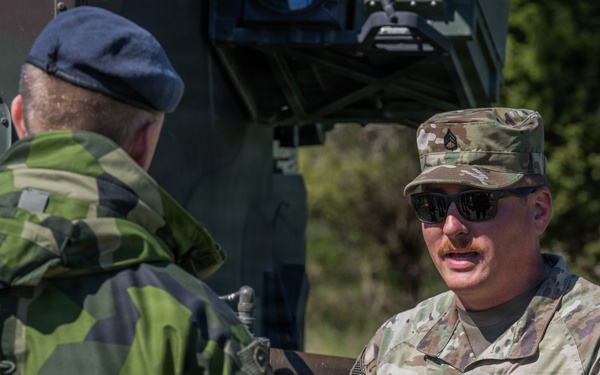 Swedish Armed Forces Maj. Gen. Jonny Lindfors visits soldiers of 1-57 ADAR