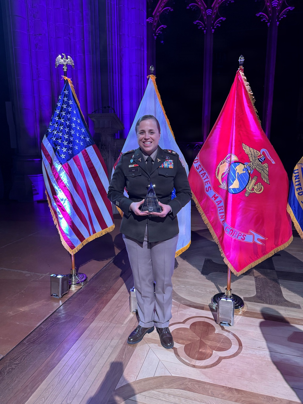 ARIZONA NATIONAL GUARD PHYSICIAN HONORED FOR HEROISM DURING JORDAN ATTACK