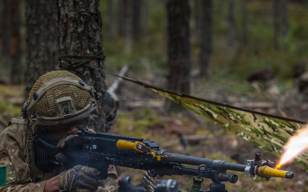 2nd Cavalry Regiment, U.K. Parachute Regiment conduct training operations during Project Flytrap