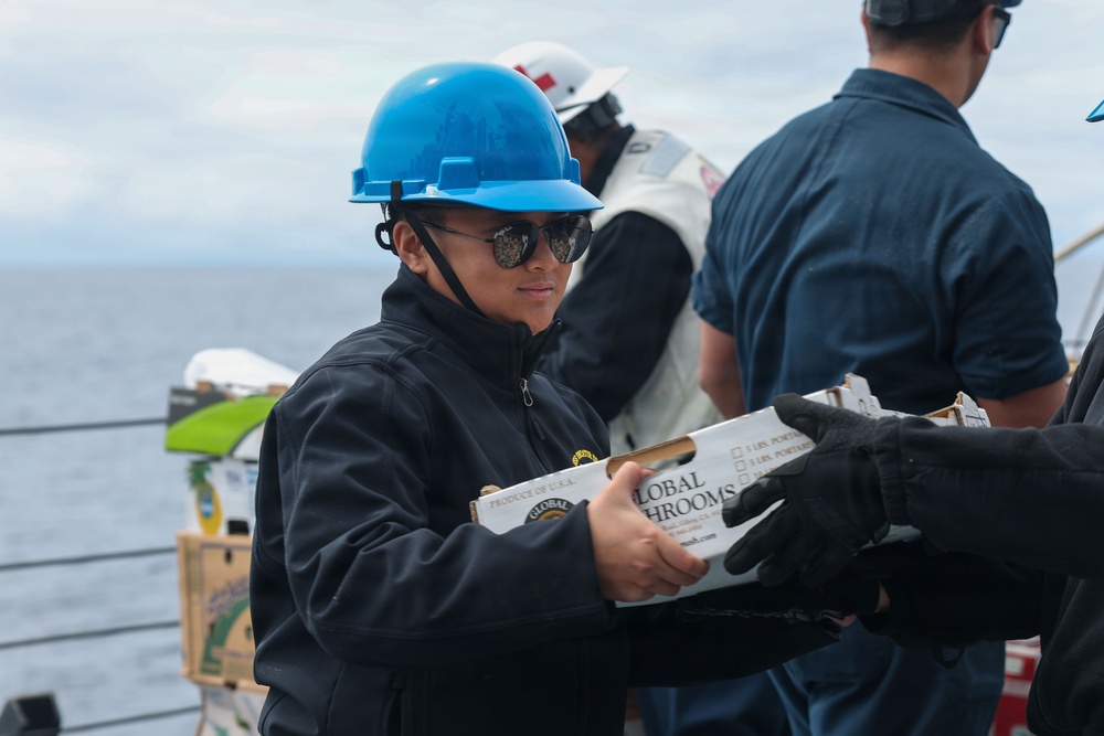 UNREP ABOARD USS DECATUR (DDG 73) WITH USNS GUADALUPE