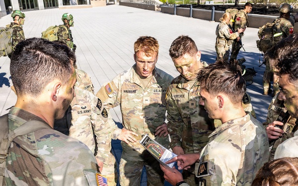Black, Gold USMA squad leaders led flourishing teams to top spots at 2026 Sandhurst Military Skills Competition