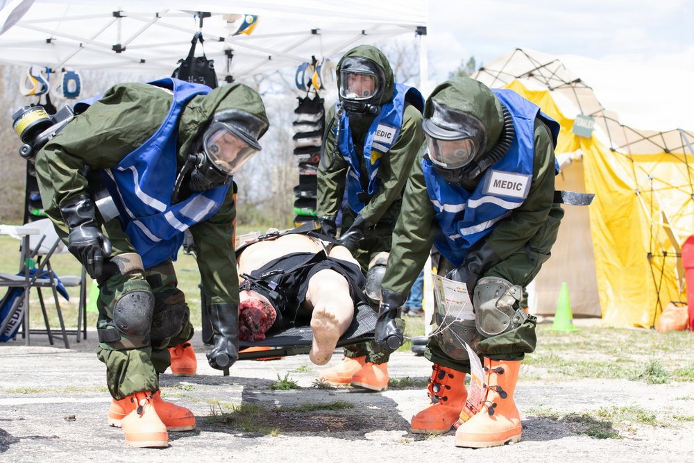 Wisconsin National Guard Members Conduct CERF-P Collective Training Exercise