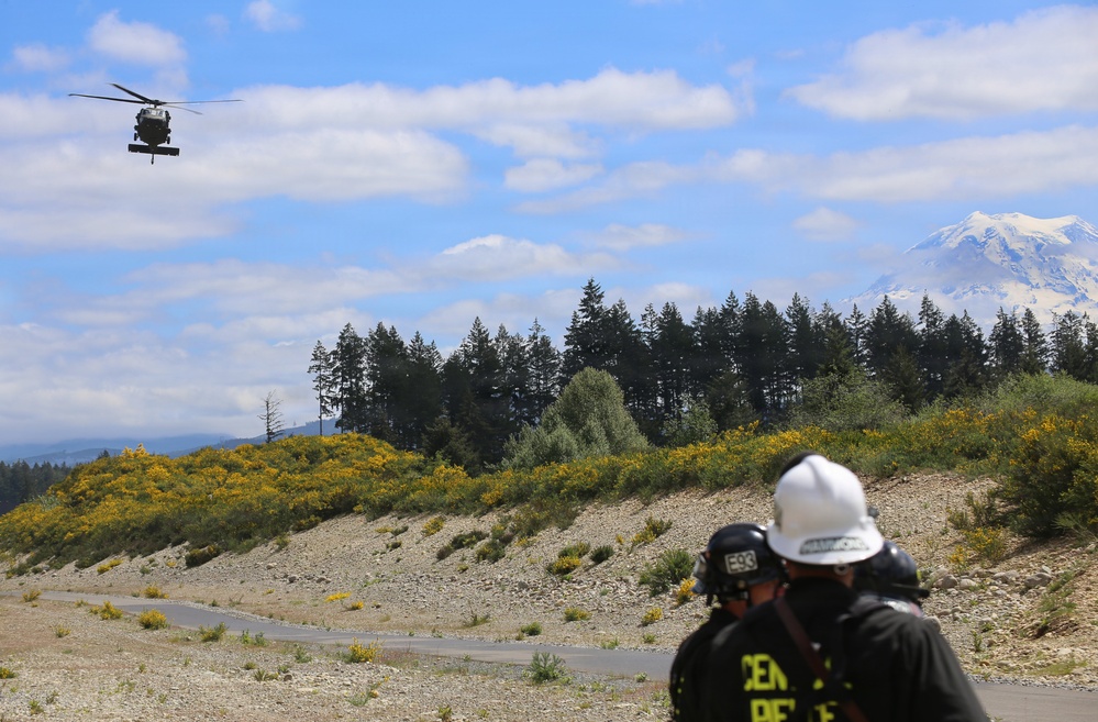 Behind the fireline: Washington National Guard aviation trains for wildfire season