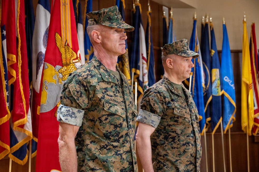 Maj. Gen. Jarrard Relinquishes Command of 4th Marine Division to Maj. Gen. Adams