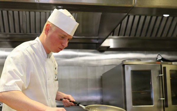 NAVSUP FLC Puget Sound NFMT Preps Navy Culinary Specialists for Competition