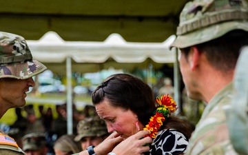 25th Infantry Division honors Command Sgt. Maj. Shaun D. Curry During Relinquishment of Responsibility Ceremony
