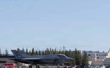 U.S. service members participate in flight operations during exercise Red Flag-Alaska