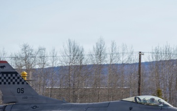 U.S. service members participate in flight operations during exercise Red flag-Alaska
