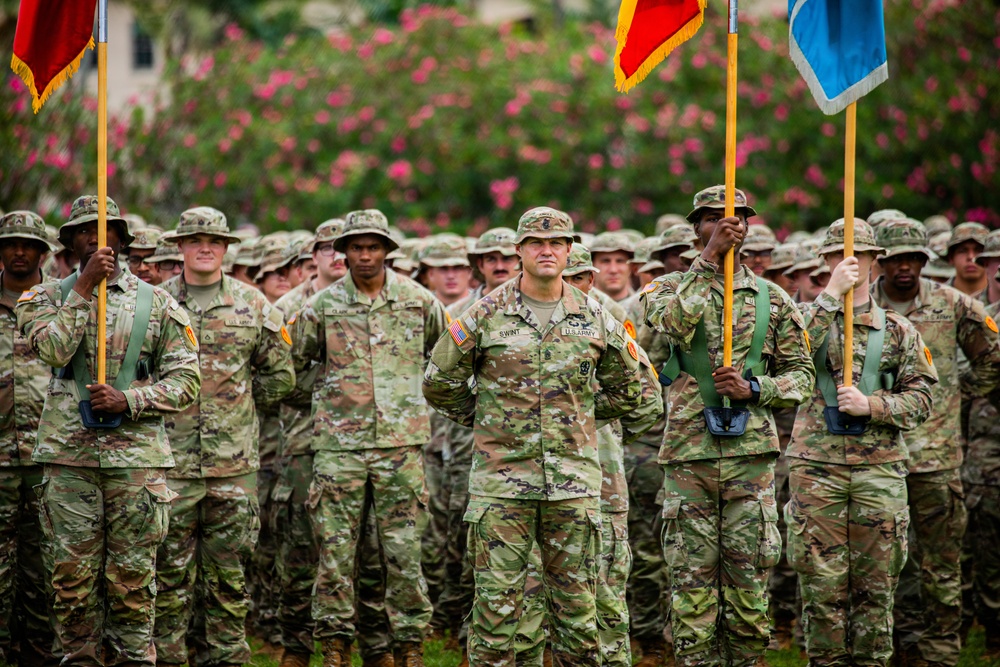 25th Infantry Division honors Command Sgt. Maj. Sean D. Curry During Relinquishment of Responsibility Ceremony