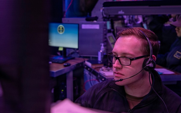 USS Tripoli CIC Watchstanding Photos