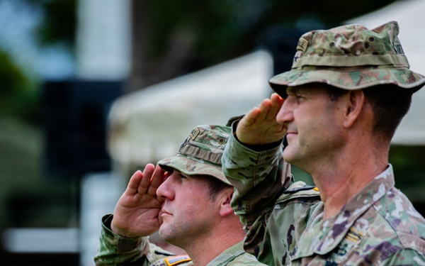 25th Infantry Division honors Command Sgt. Maj. Sean D. Curry During Relinquishment of Responsibility Ceremony