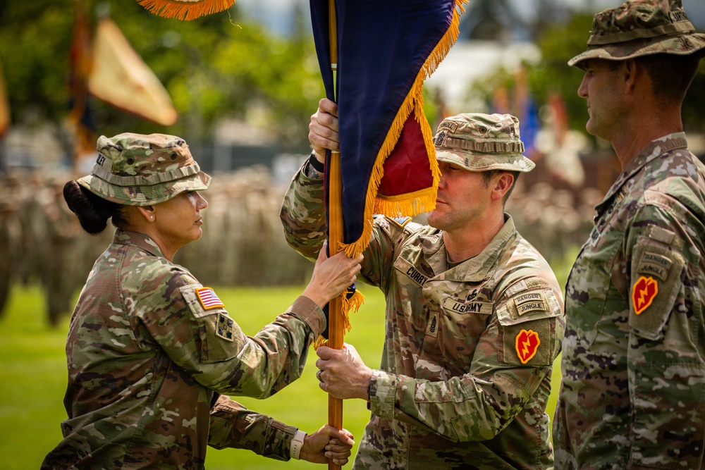 25th Infantry Division honors Command Sgt. Maj. Sean D. Curry During Relinquishment of Responsibility Ceremony