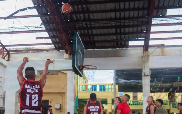 Balikatan 2026: 3rd LCT plays basketball with Batan residents during MKTSO