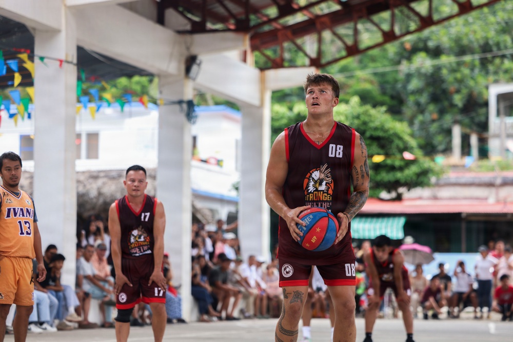 Balikatan 2026: 3rd LCT plays basketball with Batan residents during MKTSO