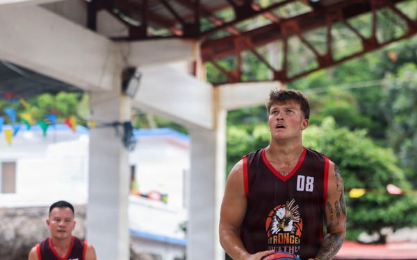 Balikatan 2026: 3rd LCT plays basketball with Batan residents during MKTSO