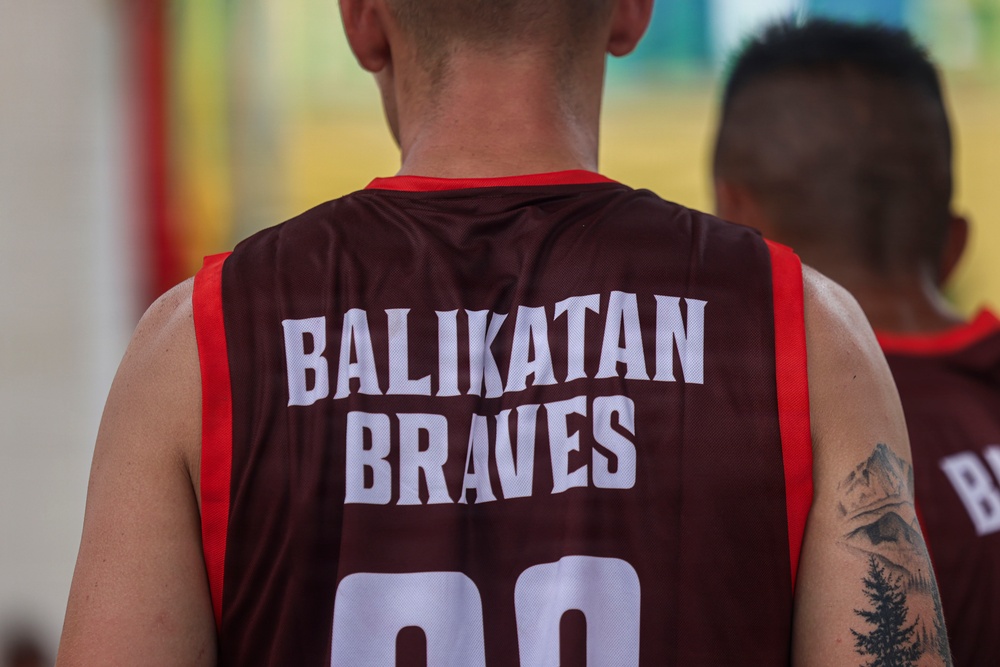 Balikatan 2026: 3rd LCT plays basketball with Batan residents during MKTSO