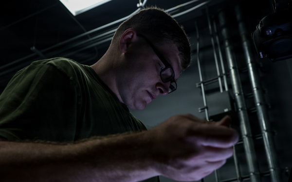 Kaiju Rain 26: 3d Intelligence Battalion Marines conduct drone exploitation